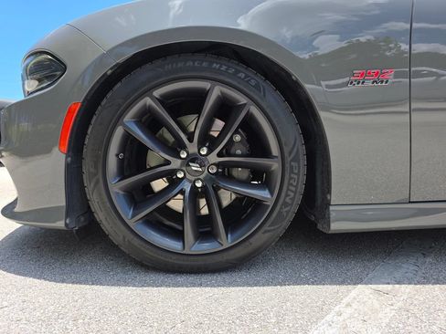 Used 2019 Dodge Charger Scat Pack w/ Plus Group RWD image 20