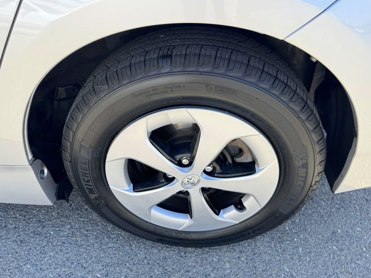 Used 2013 Toyota Prius Two FWD image 34