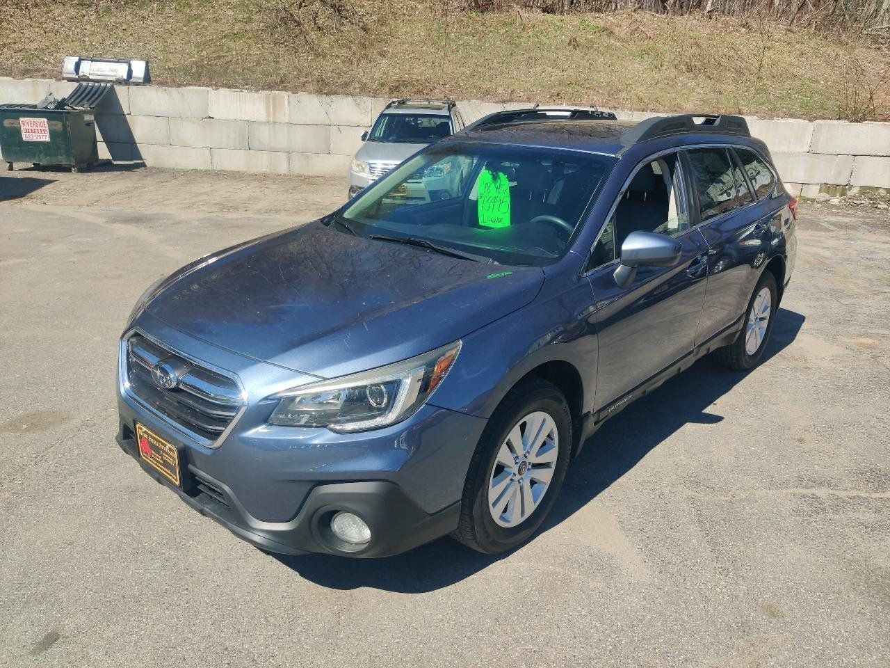 Used 2018 Subaru Outback 2.5i Premium AWD/4WD image 2