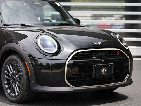 New 2026 MINI Cooper S FWD image 2