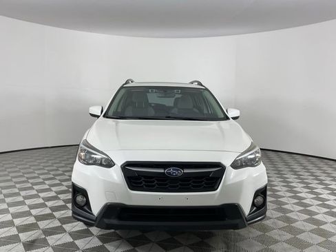 Used 2020 Subaru Crosstrek 2.0i Premium w/ Moonroof Package 1 AWD/4WD image 2