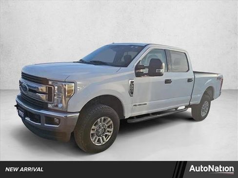 Used 2018 Ford F250 XLT w/ XLT Value Package image 1