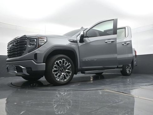 Used 2025 GMC Sierra 1500 Denali Ultimate AWD/4WD image 29