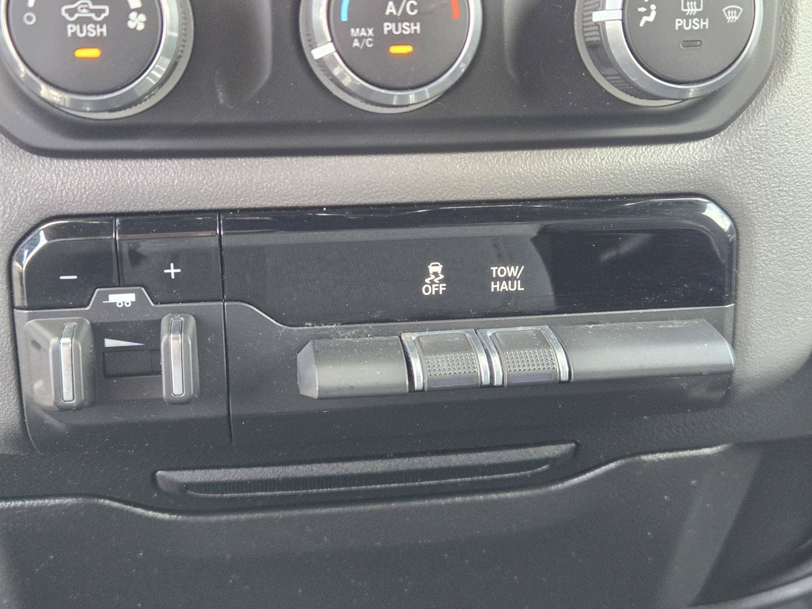 Used 2022 RAM 1500 Big Horn RWD image 15