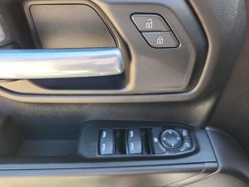 Used 2021 Chevrolet Silverado 1500 Custom w/ Rally Edition image 16