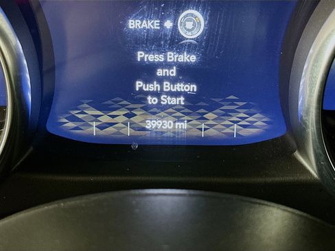 Used 2021 Jeep Wrangler Sahara image 18