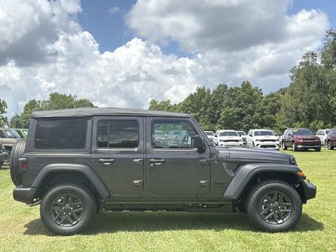 New 2026 Jeep Wrangler Unlimited Sport AWD/4WD image 4