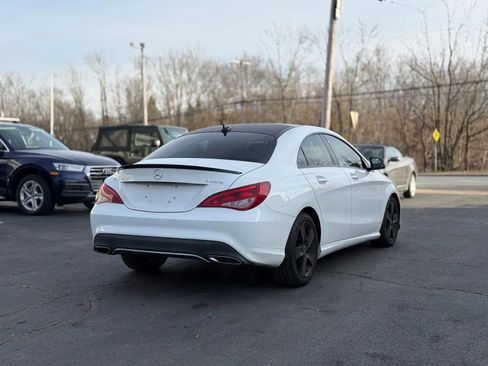 Used 2018 Mercedes-Benz CLA 250 4MATIC image 5