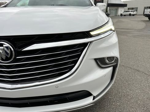 Certified 2022 Buick Enclave Essence w/ Experience Buick Package image 29