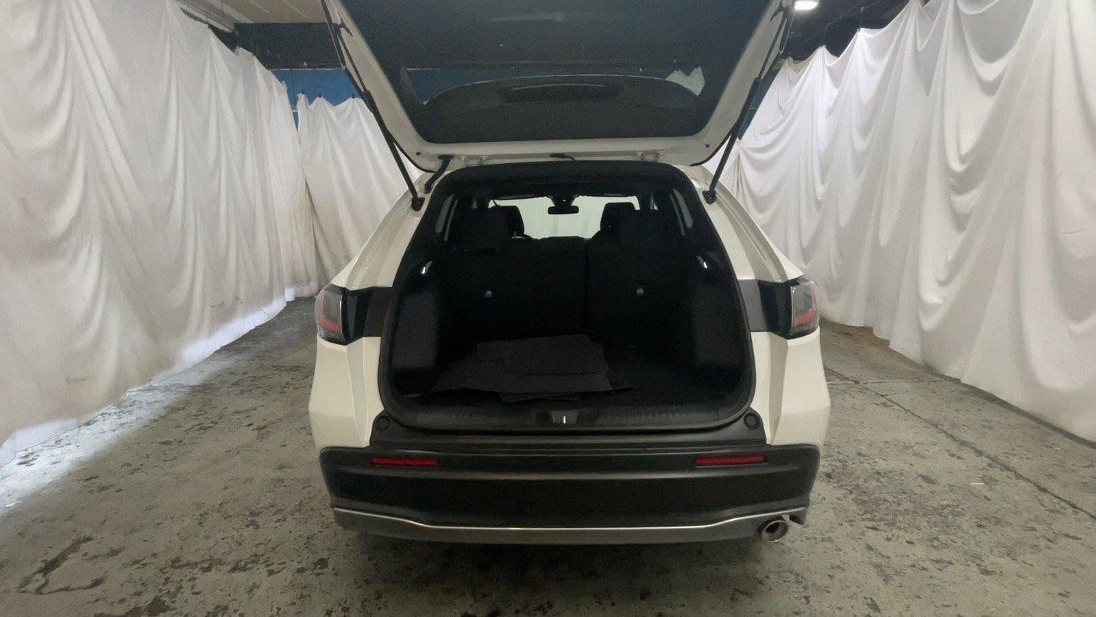 Certified 2026 Honda HR-V Sport image 20