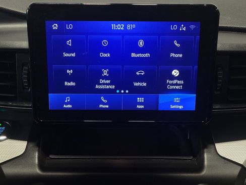 Used 2020 Ford Explorer XLT image 25