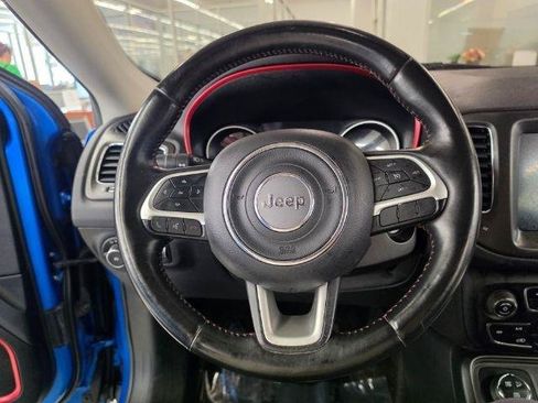 Used 2019 Jeep Compass Trailhawk w/ Cold Weather Group AWD/4WD image 10