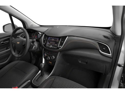 Used 2020 Chevrolet Trax LS FWD image 15