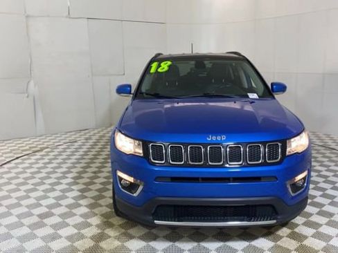 Used 2018 Jeep Compass Limited AWD/4WD image 5
