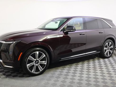 New 2025 Cadillac Escalade IQ Luxury 2 AWD/4WD image 2