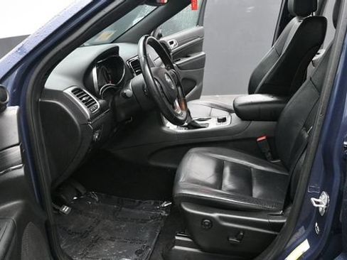 Used 2021 Jeep Grand Cherokee Limited AWD/4WD image 26