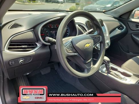 Used 2024 Chevrolet Malibu LT FWD image 19