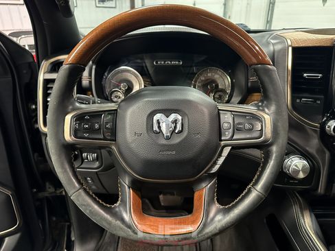 Used 2020 RAM 1500 Limited image 26