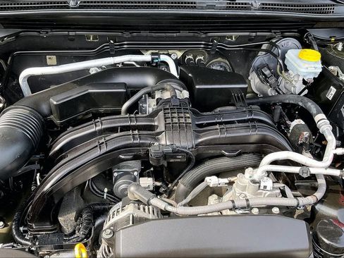 Used 2024 Subaru Outback Premium AWD/4WD image 11