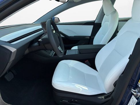 Used 2026 Tesla Model 3 RWD image 18