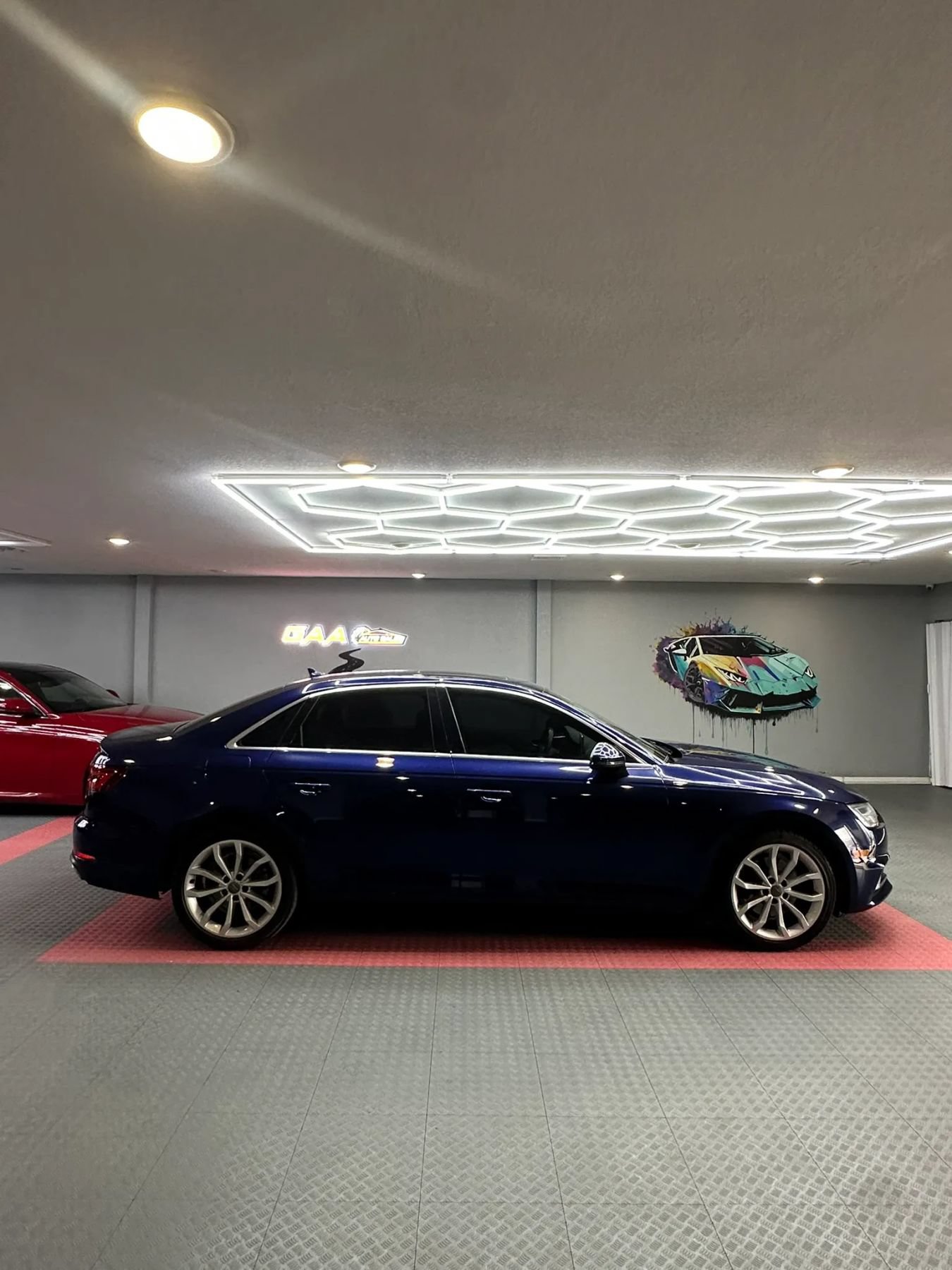 Used 2019 Audi A4 2.0T Premium Plus w/ Premium Plus Package FWD image 7