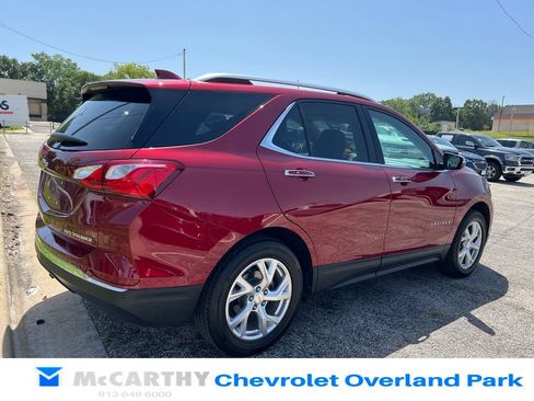 Used 2019 Chevrolet Equinox Premier AWD/4WD image 3