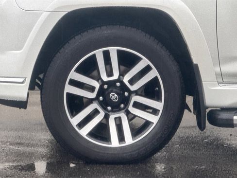 Used 2021 Toyota 4Runner Limited image 29