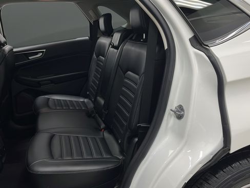 Used 2023 Ford Edge SEL w/ Convenience Package AWD/4WD image 24