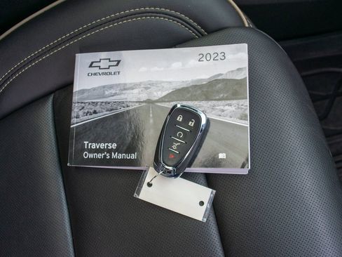 Used 2023 Chevrolet Traverse Premier w/ Redline Edition image 37