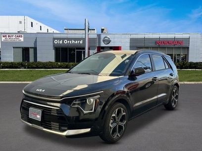 Used 2023 Kia Niro EX Touring