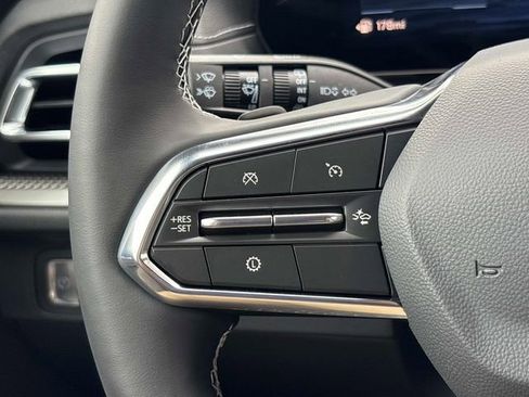 New 2026 Chevrolet Traverse LT w/ Driver Confidence Package image 25