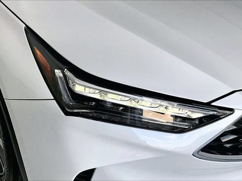 Certified 2026 Acura MDX FWD w/ Technology Package image 37