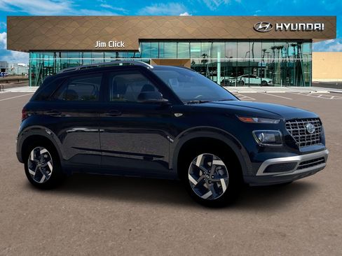New 2026 Hyundai Venue SEL FWD image 10
