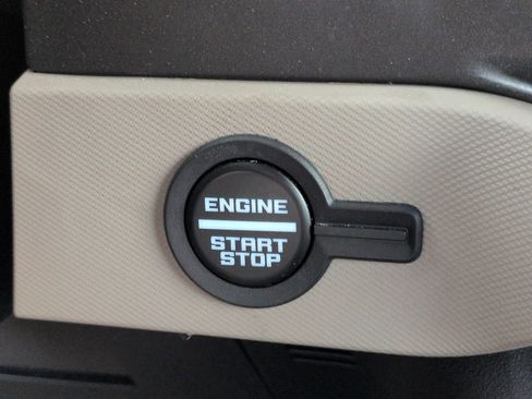 Used 2023 Ford Bronco Wildtrak AWD/4WD image 30
