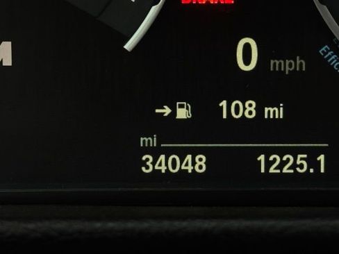 Used 2019 BMW M4 Convertible w/ Competition Package image 28