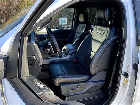 Used 2020 Ford F150 Raptor w/ Equipment Group 802A Luxury image 8