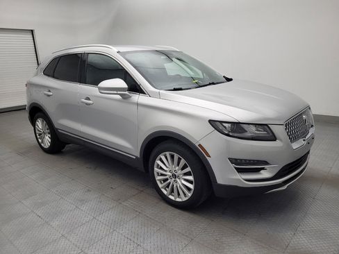 Used 2019 Lincoln MKC Premiere FWD image 11