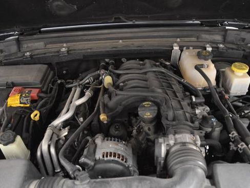 Certified 2022 Jeep Gladiator Sport image 11