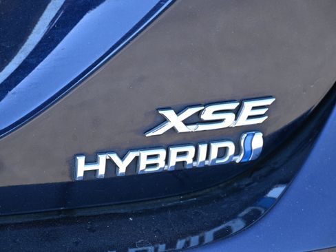 Used 2021 Toyota Camry XSE w/ Navigation Upgrade Package FWD image 31
