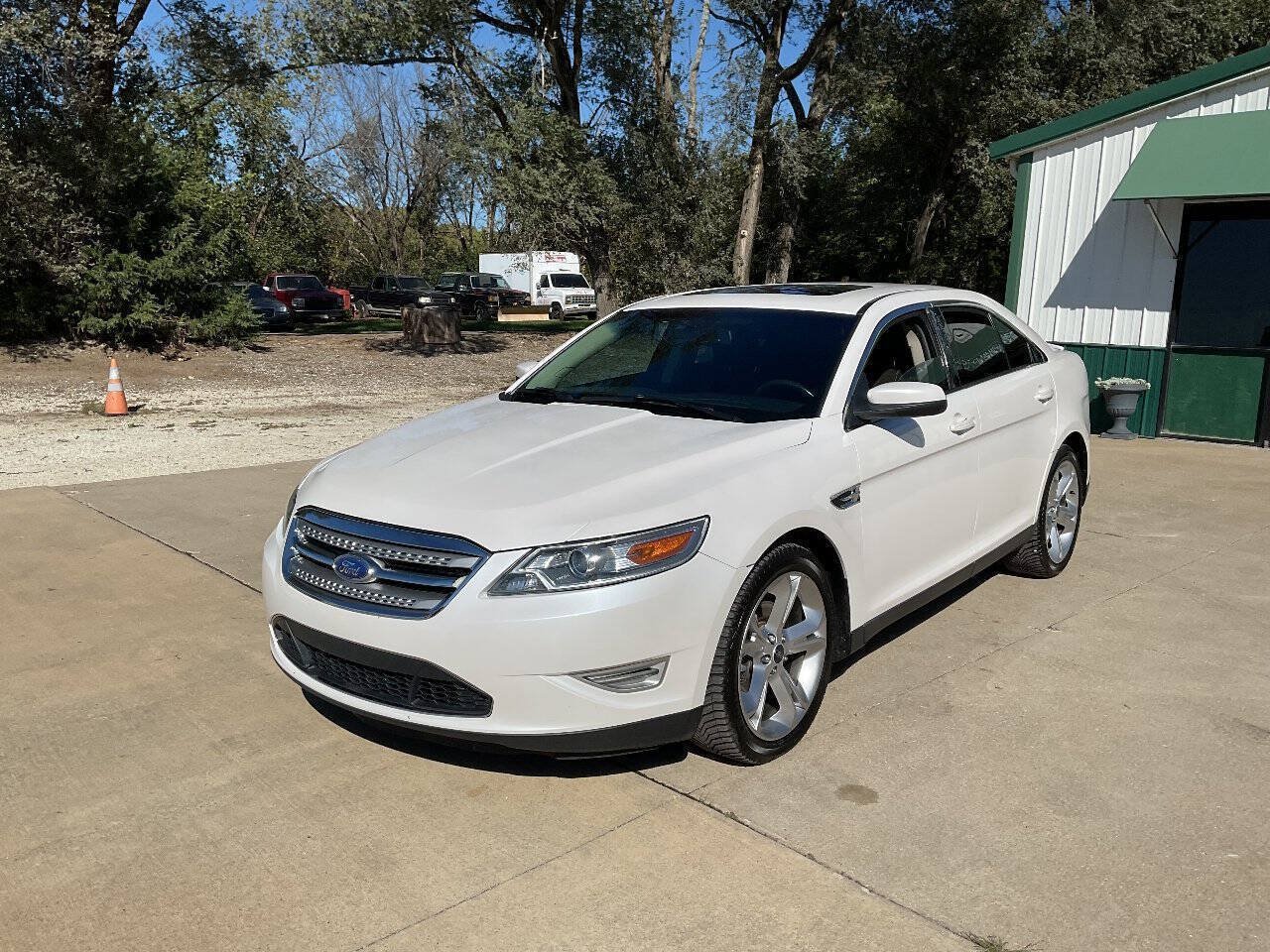 Used 2011 Ford Taurus SHO w/ 402A Rapid Spec Order Code AWD/4WD image 5