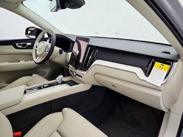 New 2026 Volvo XC60 T8 Ultra w/ Protection Package Premier AWD/4WD image 17