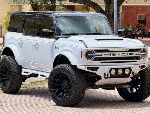 Used 2026 Ford Bronco Outer Banks AWD/4WD image 16