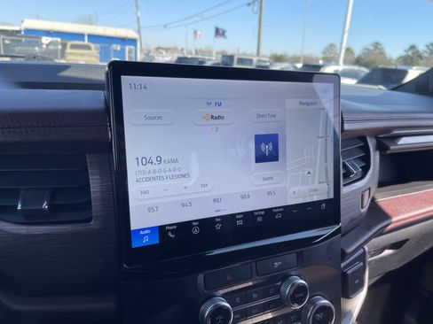 Used 2023 Ford Expedition Max Limited image 24