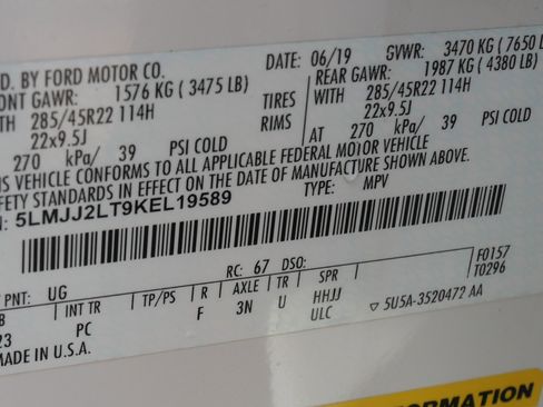 Used 2019 Lincoln Navigator Reserve w/ Cargo Package image 21