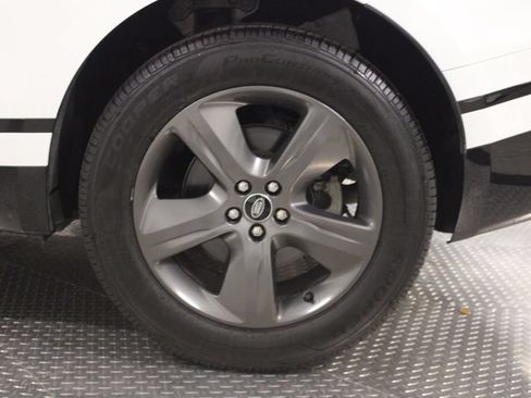 Used 2022 Land Rover Range Rover Velar R-Dynamic S AWD/4WD image 14