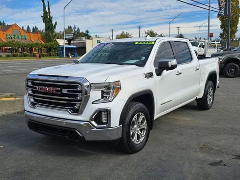 Used 2020 GMC Sierra 1500 SLT w/ Driver Alert Package I AWD/4WD image 3