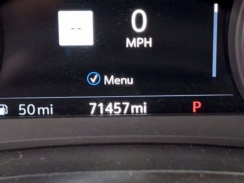 Used 2020 Cadillac XT4 Premium Luxury image 21