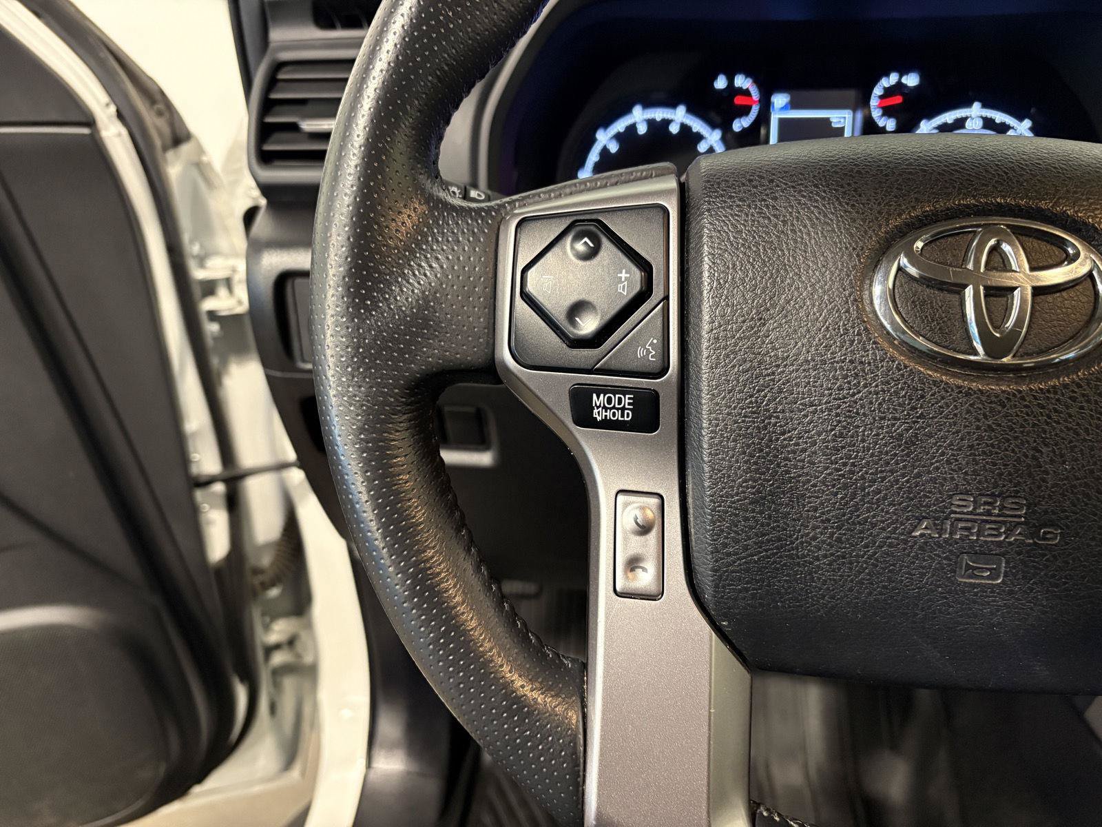 Used 2021 Toyota 4Runner SR5 Premium AWD/4WD image 23