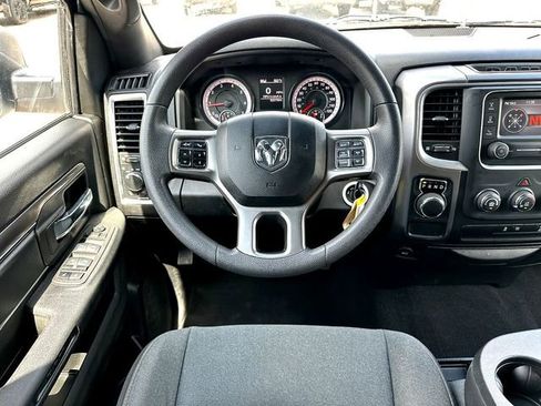 Used 2024 RAM 1500 Classic Warlock RWD image 20