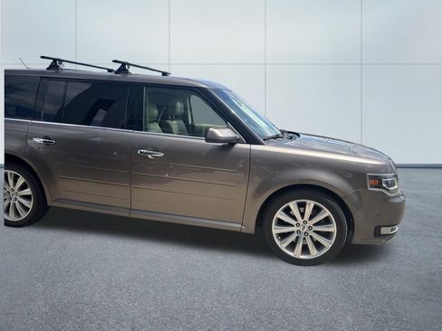 Used 2019 Ford Flex Limited w/ Equipment Group 303A AWD/4WD image 10